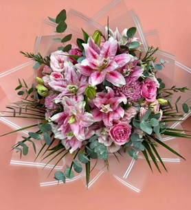 pembe lilyum buketi, pembe gül buketi, pembe çiçek buketi